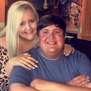 Meet your Posher, Clint